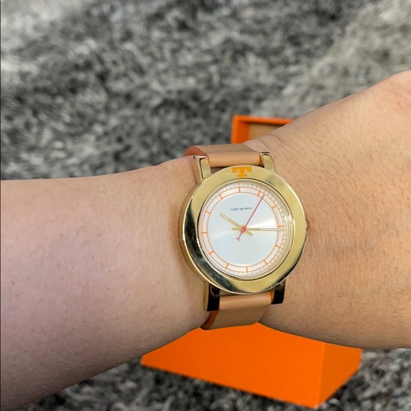 Tory Burch - Picture 3 of 4